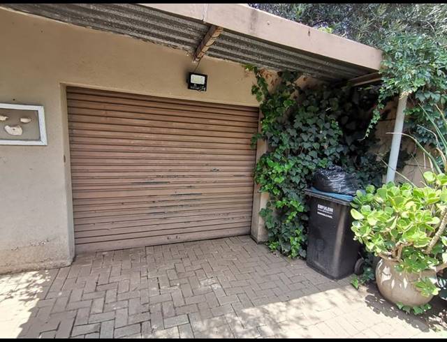 6 BEDROOM HOUSE FOR SALE IN VANDERBIJLPARK SE 3